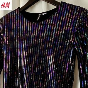 Divided H&M Black Velvet & Sequin Top